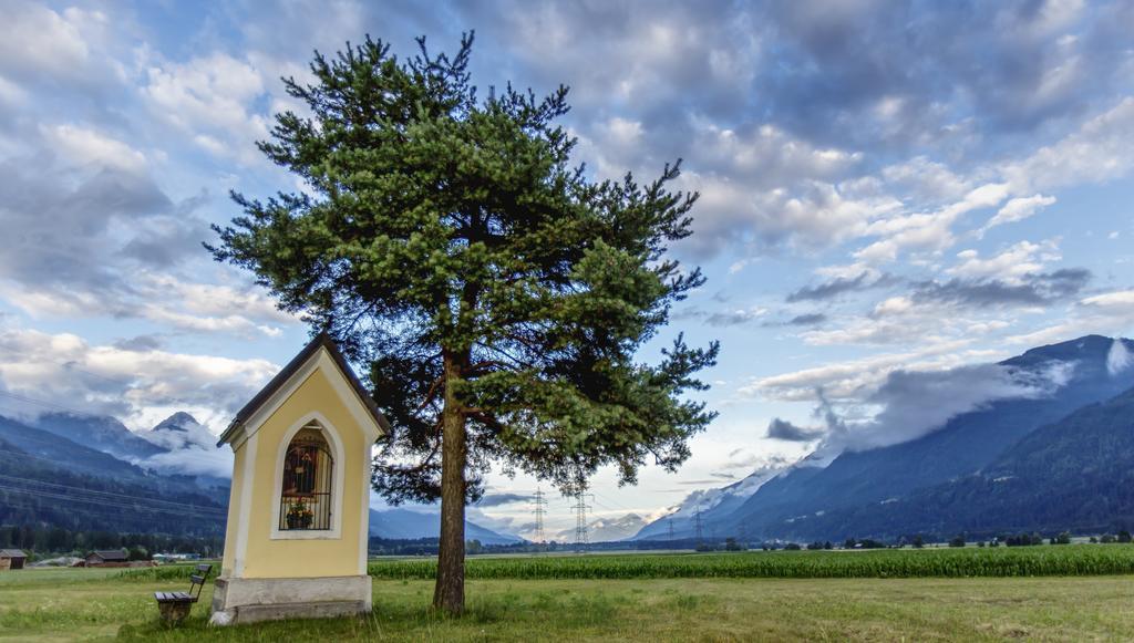 Fit Und Fun Sportherberge Kotschach-Mauthen Exterior photo